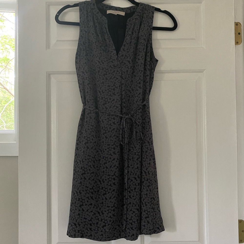LOFT Petite Tie Waist Dress - size XSP